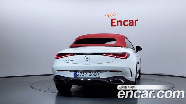 Mercedes-Benz CLE-Class (C236) CLE200 Cabriolet 2025 — фото 4