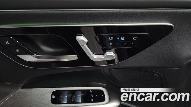 Mercedes-Benz CLE-Class (C236) CLE200 Cabriolet 2025 — фото 17