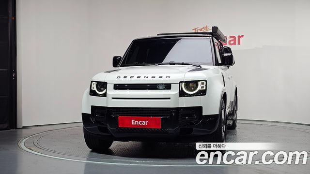Land Rover Defender (L663) 110 D300 X-Dynamic HSE 2025 — фото 3