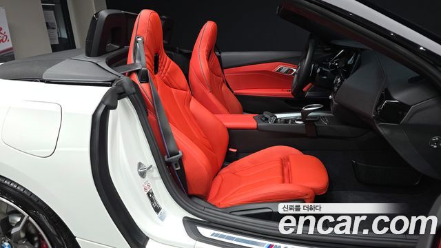 BMW Z4 (G29) M40i 2024 — фото 11