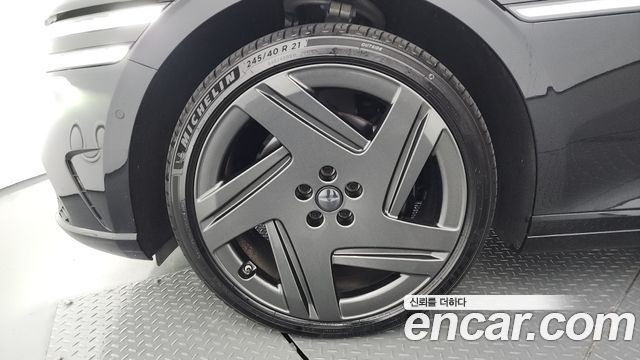 Genesis G90 (RS4) Gasoline 3.5 Turbo e-S/C AWD Black 2025 — фото 5