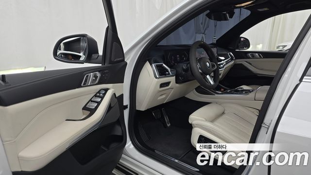 BMW X7 (G07) xDrive 40i M Sport 6STR 2025 — фото 10