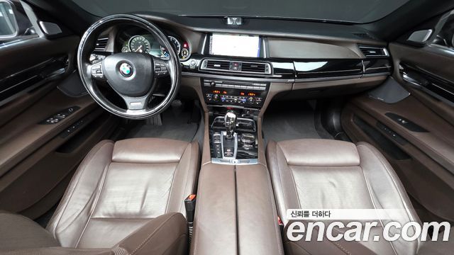 BMW 7 Series (F01) 750Li xDrive Individual 2015 — фото 7