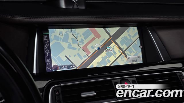 BMW 7 Series (F01) 750Li xDrive Individual 2015 — фото 17