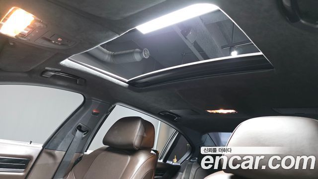 BMW 7 Series (F01) 750Li xDrive Individual 2015 — фото 23