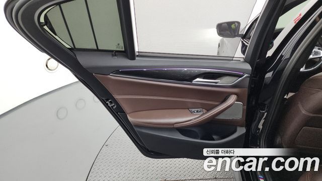 BMW 5 Series (G30) 530d M Sport Plus 2018 — фото 25