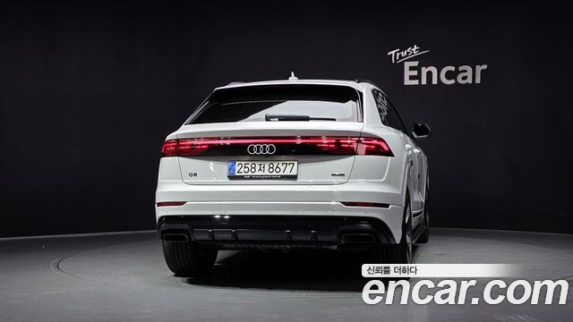 Audi Q8 (4M) 55 TFSI Quattro Premium 2025 — фото 4