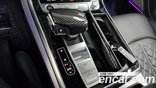 Audi Q8 (4M) 55 TFSI Quattro Premium 2025 — фото 9