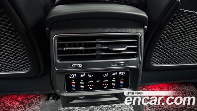 Audi Q8 (4M) 55 TFSI Quattro Premium 2025 — фото 22