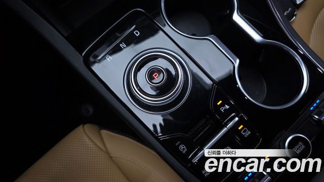 Kia K5 (III) 2.0 Noblesse 2023 — фото 9