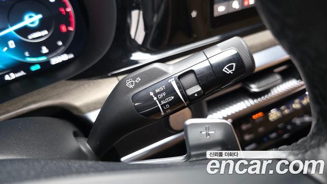 Kia K5 (III) 2.0 Noblesse 2023 — фото 27