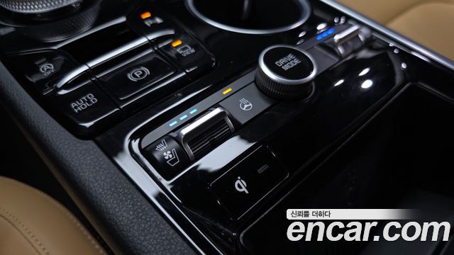 Kia K5 (III) 2.0 Noblesse 2023 — фото 32