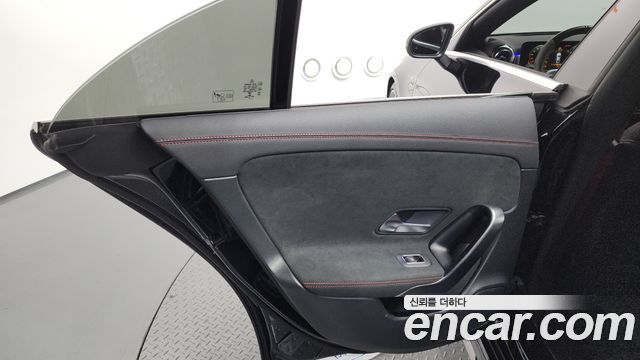 Mercedes-Benz CLA-Class (C118) AMG CLA 45 S 4MATIC+ 2021 — фото 25