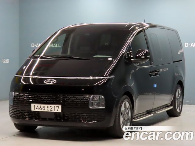 Hyundai Staria 4WD Tourer 9-Seater Modern 2023 — фото 1