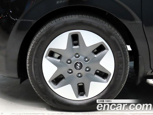 Hyundai Staria 4WD Tourer 9-Seater Modern 2023 — фото 5
