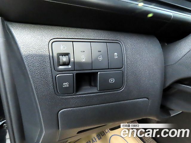 Hyundai Staria 4WD Tourer 9-Seater Modern 2023 — фото 17