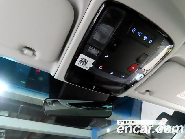 Hyundai Staria 4WD Tourer 9-Seater Modern 2023 — фото 18