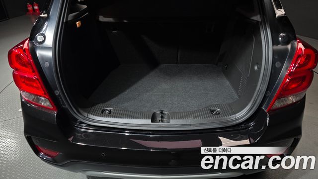 Chevrolet Trax 1.4 Premier 2020 — фото 16