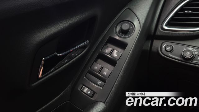 Chevrolet Trax 1.4 Premier 2020 — фото 20