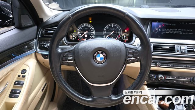 BMW 5 Series (F10) 520d Luxury 2015 — фото 13