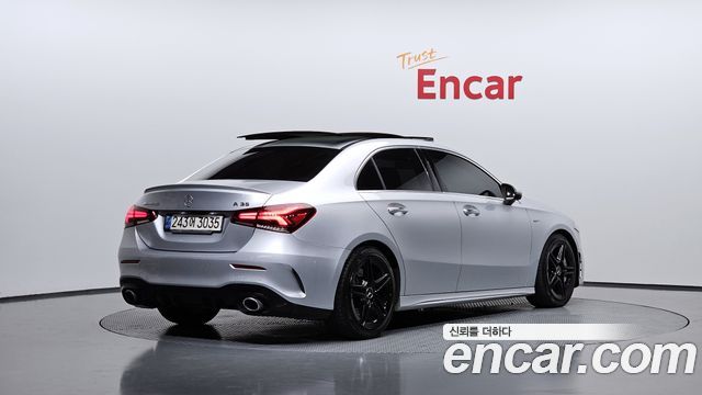 Mercedes-Benz A-Class (W177) AMG A35 4MATIC Sedan 2021 — фото 2