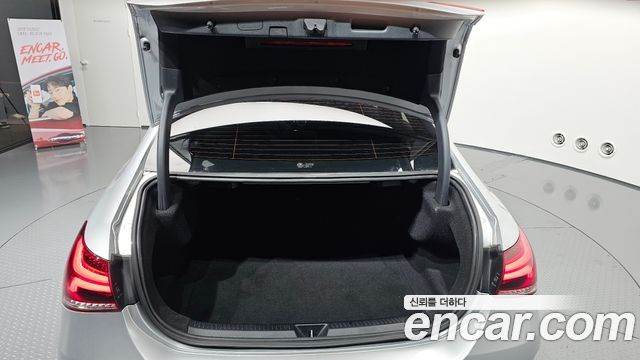 Mercedes-Benz A-Class (W177) AMG A35 4MATIC Sedan 2021 — фото 20
