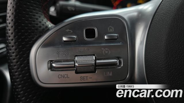 Mercedes-Benz A-Class (W177) AMG A35 4MATIC Sedan 2021 — фото 30