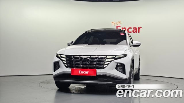 Hyundai Tucson (NX4) Gasoline 1.6 Turbo 4WD Inspiration 2021 — фото 3