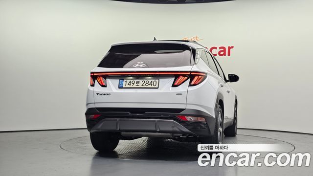 Hyundai Tucson (NX4) Gasoline 1.6 Turbo 4WD Inspiration 2021 — фото 4