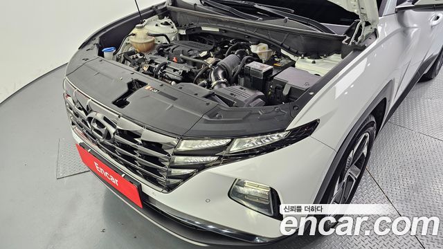 Hyundai Tucson (NX4) Gasoline 1.6 Turbo 4WD Inspiration 2021 — фото 6