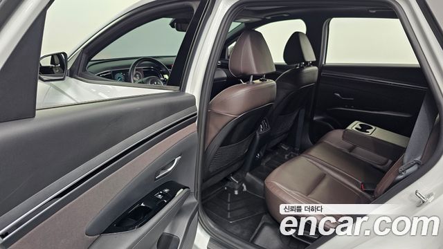 Hyundai Tucson (NX4) Gasoline 1.6 Turbo 4WD Inspiration 2021 — фото 26