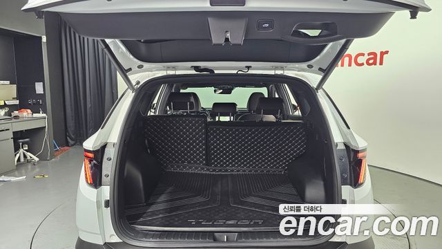 Hyundai Tucson (NX4) Gasoline 1.6 Turbo 4WD Inspiration 2021 — фото 30