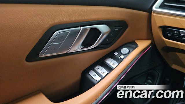 BMW 3 Series (G20) 320i M Sport 2025 — фото 32