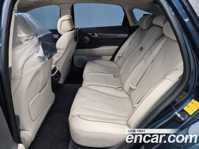 Genesis G80 (RG3) Gasoline 3.5 Turbo AWD 2022 — фото 1