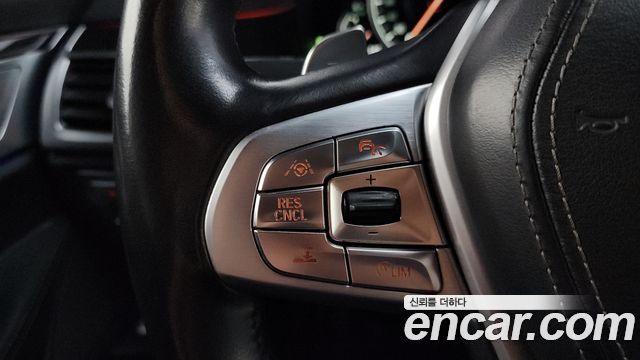 BMW 7 Series (G11) 740d xDrive M Sport 2016 — фото 15