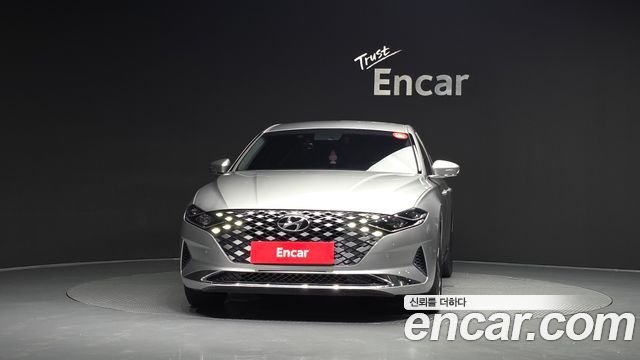 Hyundai Grandeur (IG) 3.0 LPi Rent Car Modern 2022 — фото 3