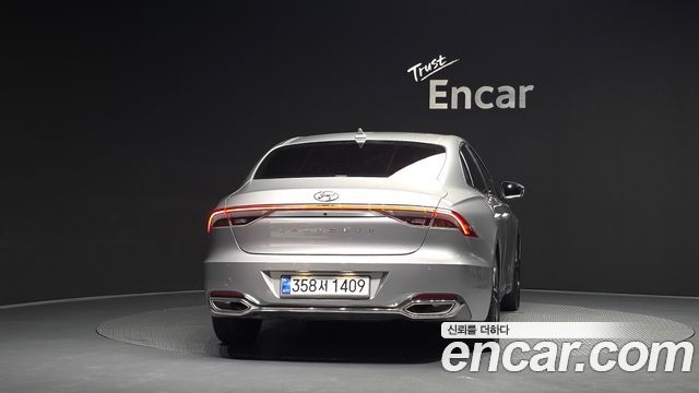 Hyundai Grandeur (IG) 3.0 LPi Rent Car Modern 2022 — фото 4