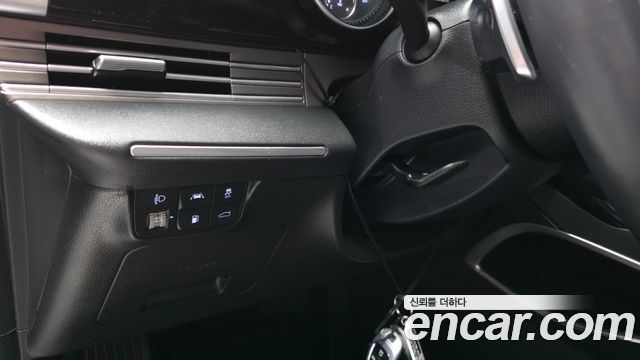 Hyundai Grandeur (IG) 3.0 LPi Rent Car Modern 2022 — фото 17