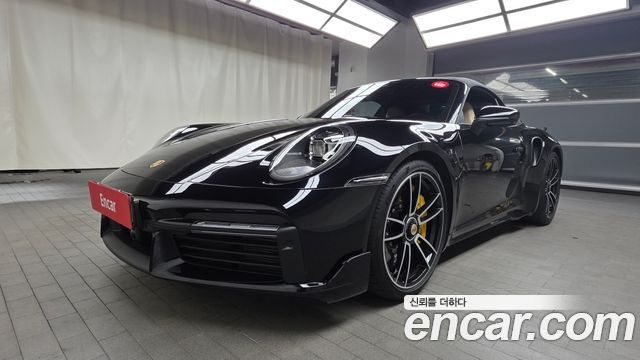 Porsche 911 (992) Turbo S Cabriolet 2021 — фото 30