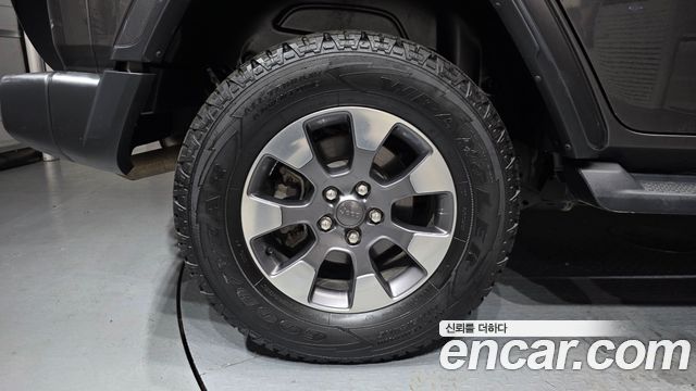 Jeep Wrangler (JL) 2.0 Overland 4Door 2019 — фото 5