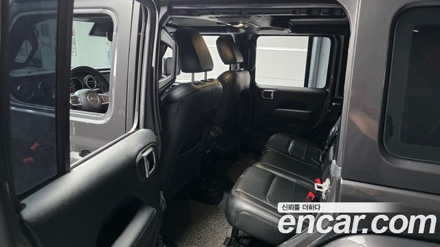 Jeep Wrangler (JL) 2.0 Overland 4Door 2019 — фото 11