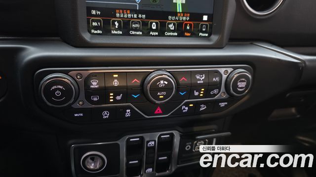 Jeep Wrangler (JL) 2.0 Overland 4Door 2019 — фото 13