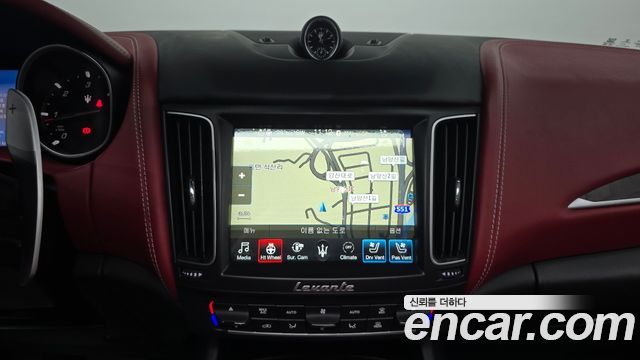 Maserati Levante 3.0 Diesel AWD GranLusso 2020 — фото 17