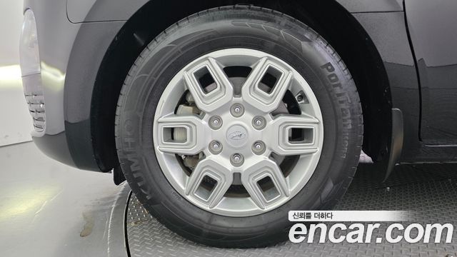 Hyundai Staria Cargo 5-Seater Modern 2023 — фото 5
