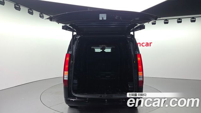 Hyundai Staria Cargo 5-Seater Modern 2023 — фото 20