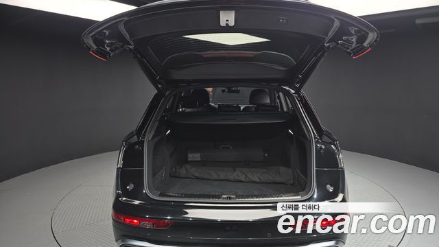 Audi Q5 (FY) 40 TDI Quattro Premium 2021 — фото 20