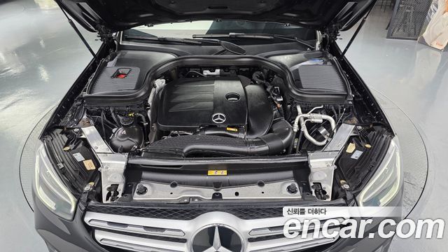 Mercedes-Benz GLC-Class (X253) GLC300 4MATIC 2020 — фото 6