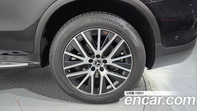 Mercedes-Benz GLC-Class (X253) GLC300 4MATIC 2020 — фото 21