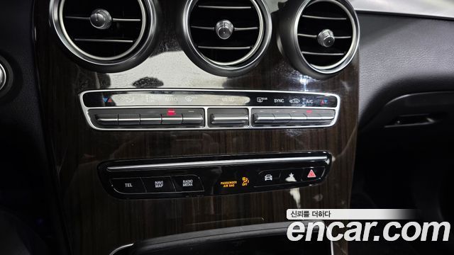 Mercedes-Benz GLC-Class (X253) GLC300 4MATIC 2020 — фото 33