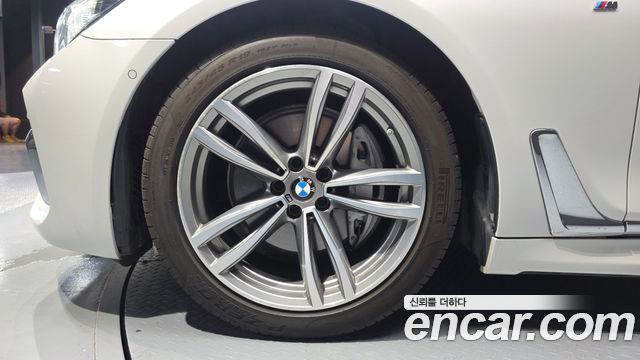 BMW 7 Series (G11) 740Li xDrive M Sport Package 2017 — фото 5